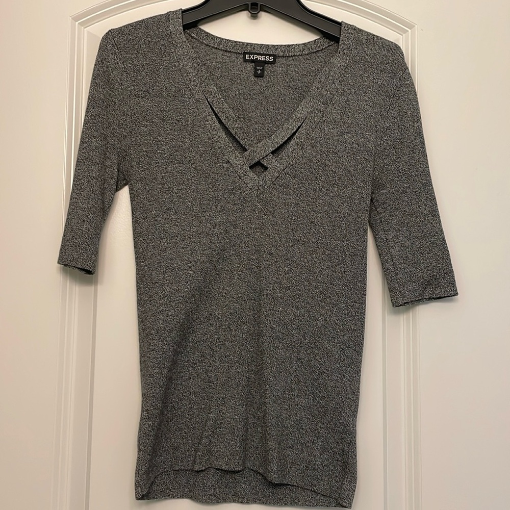 Tight V-neck Top